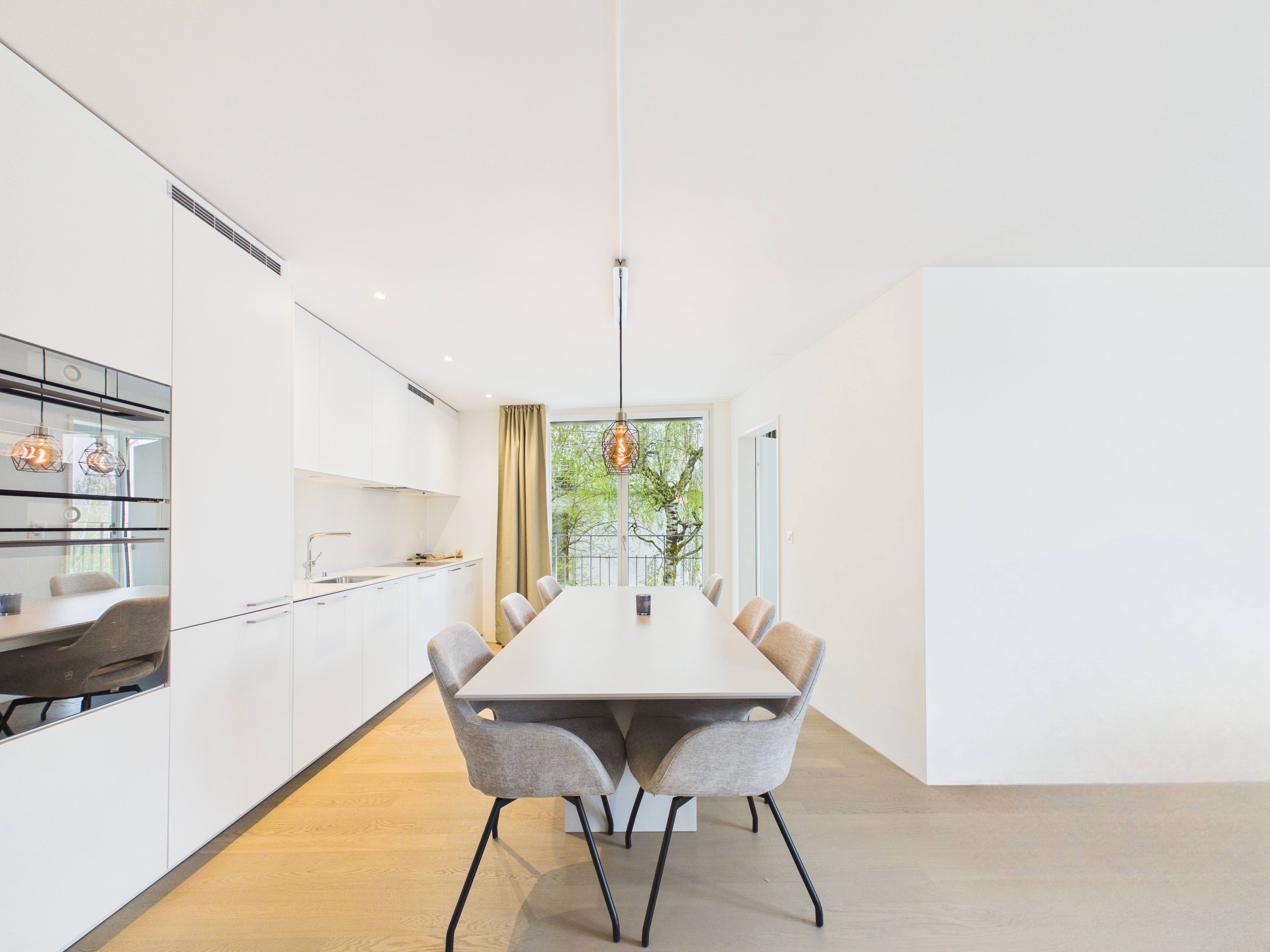 Kitchen dining